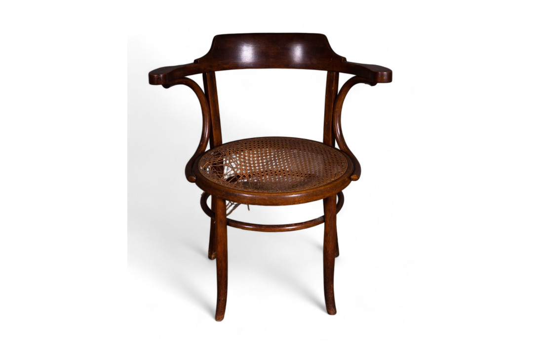 Thonet chair with Vienna straw seat