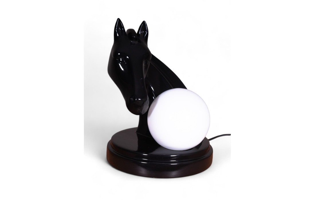Pferd mit Kugel-Tischlampe