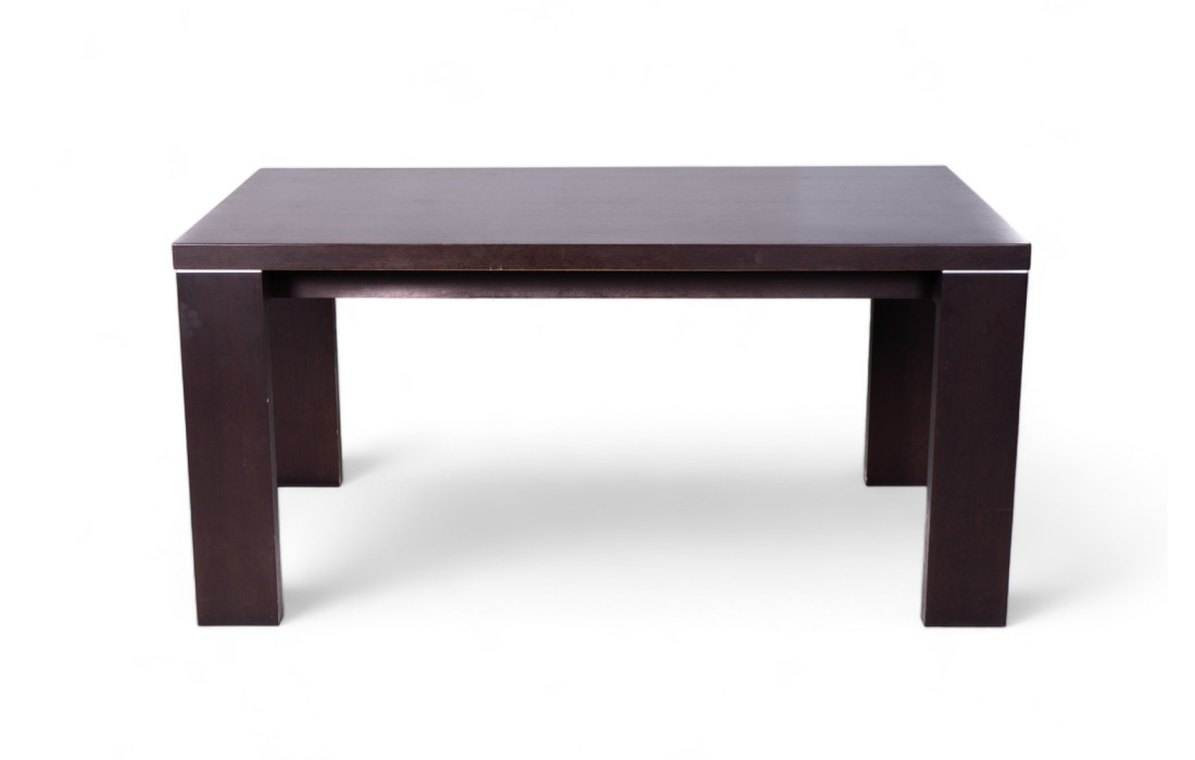 Ausziehbare Tischplatte aus Laminat mit massiver Kante.