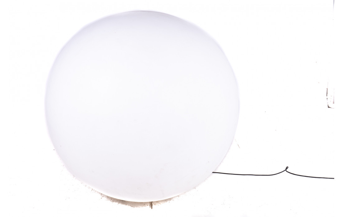 Lámpara esférica de diseño al aire libre